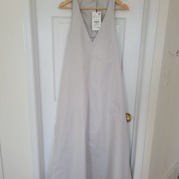 Cut Out Midi Dress - Picture 11 of 14